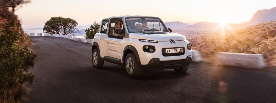  Citroen E-Mehari 2018 года  (фото 1 из 26)